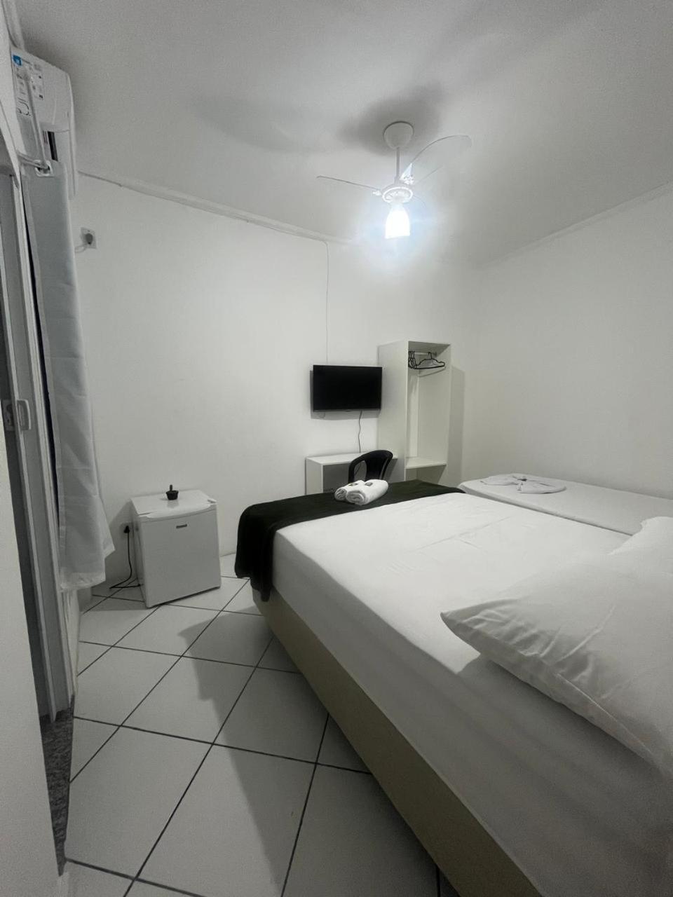 Hotel Aconchegante Jequié Buitenkant foto